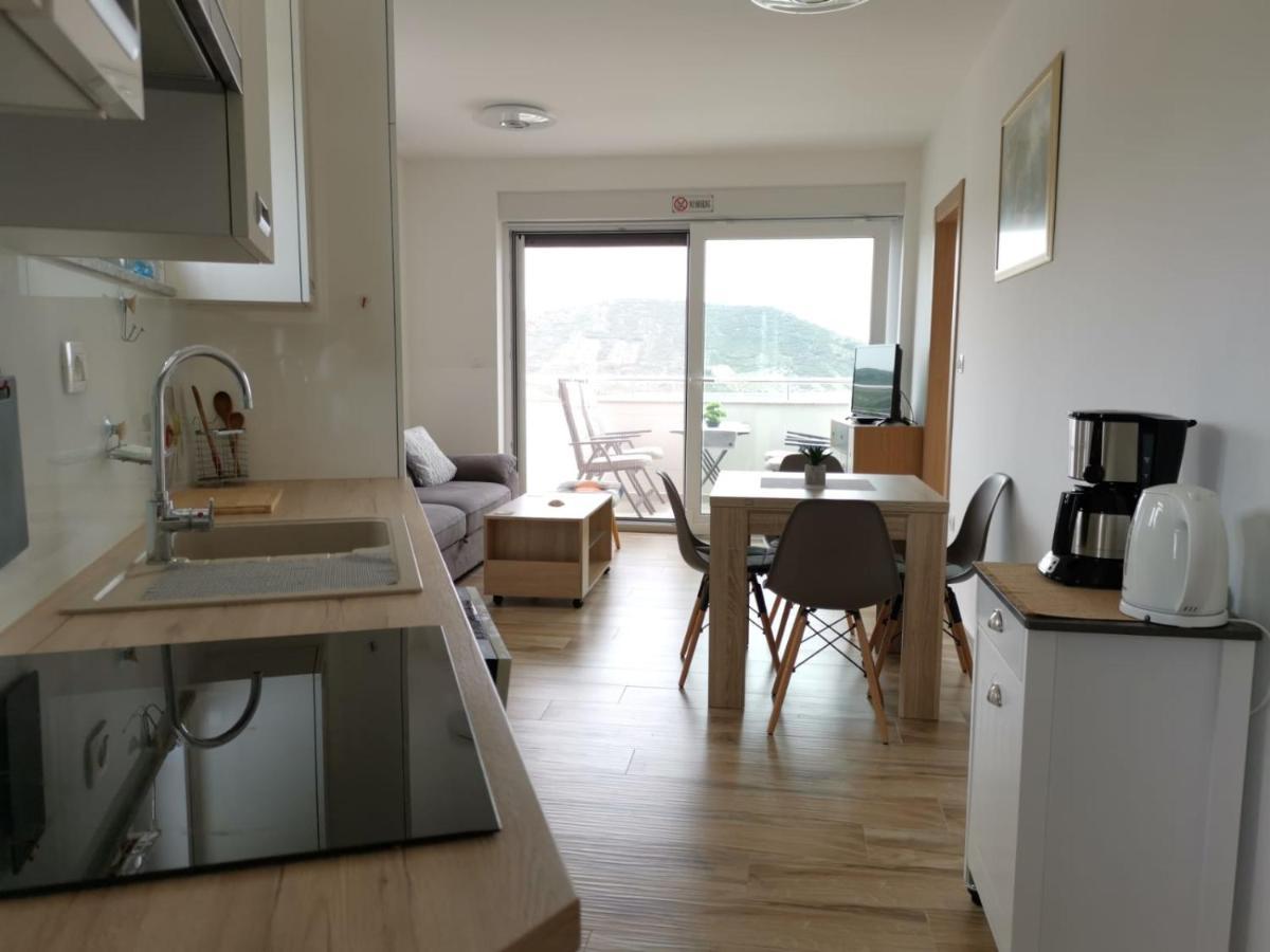 Ristovic Apartment Primosten Bagian luar foto